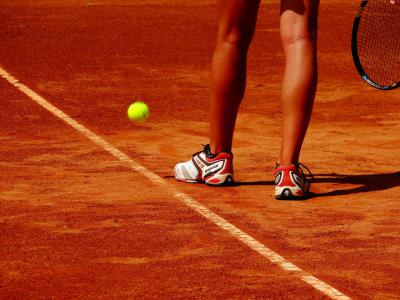 "Happy Tennis" für die Damen ab sofort wieder jeden Mittwoch